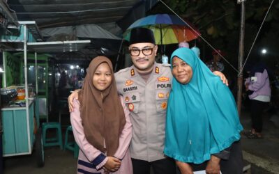 Kapolres Kebumen Sambangi Rumiyani Penjual Batagor di Gombong, Ada Kisah Pilu Di Baliknya